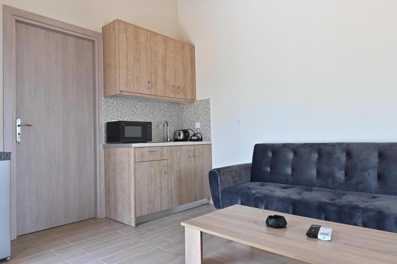 Lithino Rooms Kalamata Extérieur photo