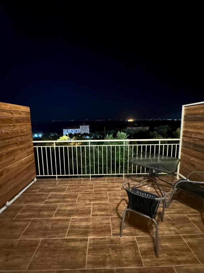 Lithino Rooms Kalamata Extérieur photo